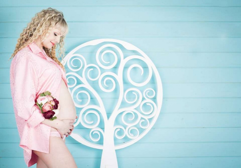 怀孕30天有粉色分泌物的原因怀孕30天有粉色分泌物怎么办